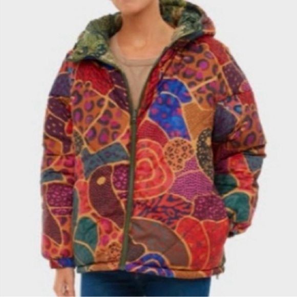 Farm Rio, NWT,Green Metallic Leopard Print Reversible Puffer Jacket, Size Small - Picture 8 of 16